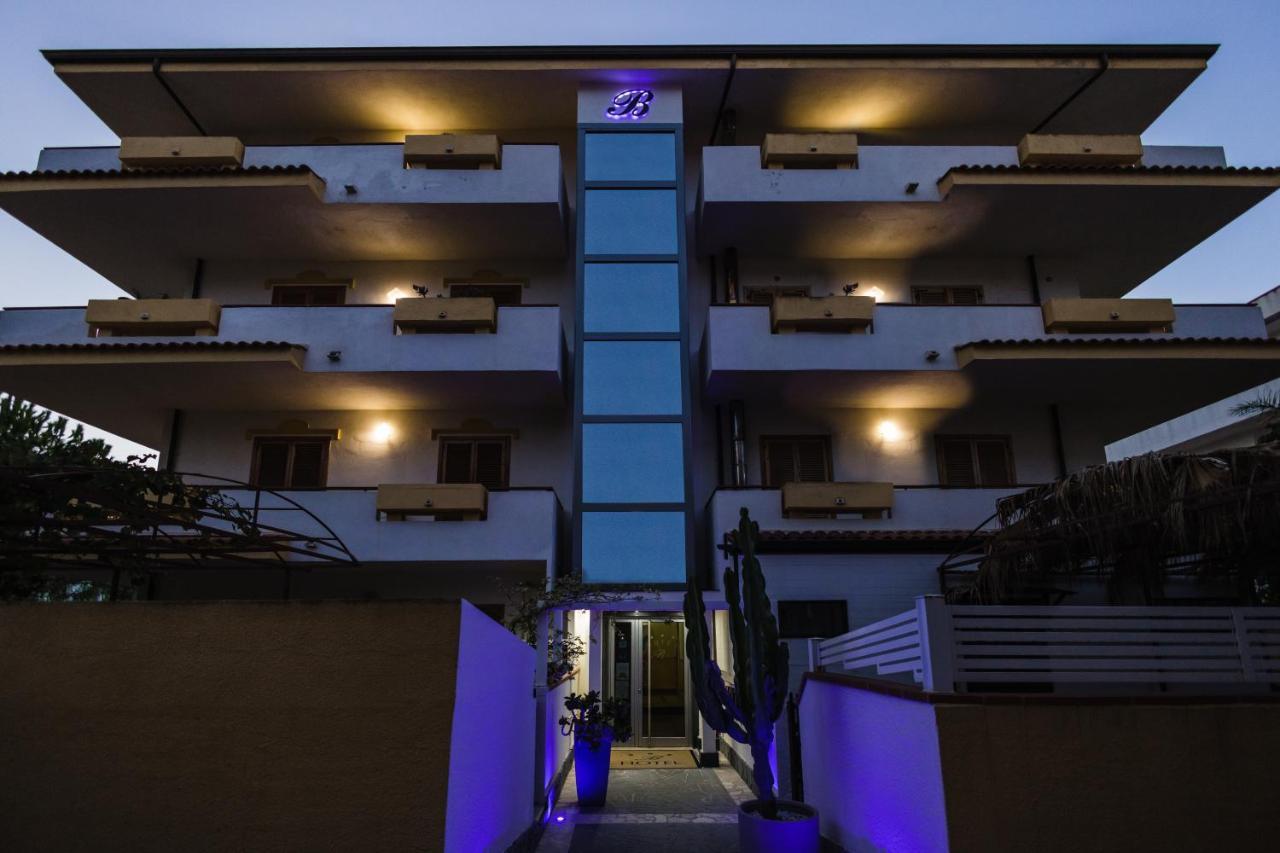 Hotel Barbieri Vibo Valentia Marina Exterior photo
